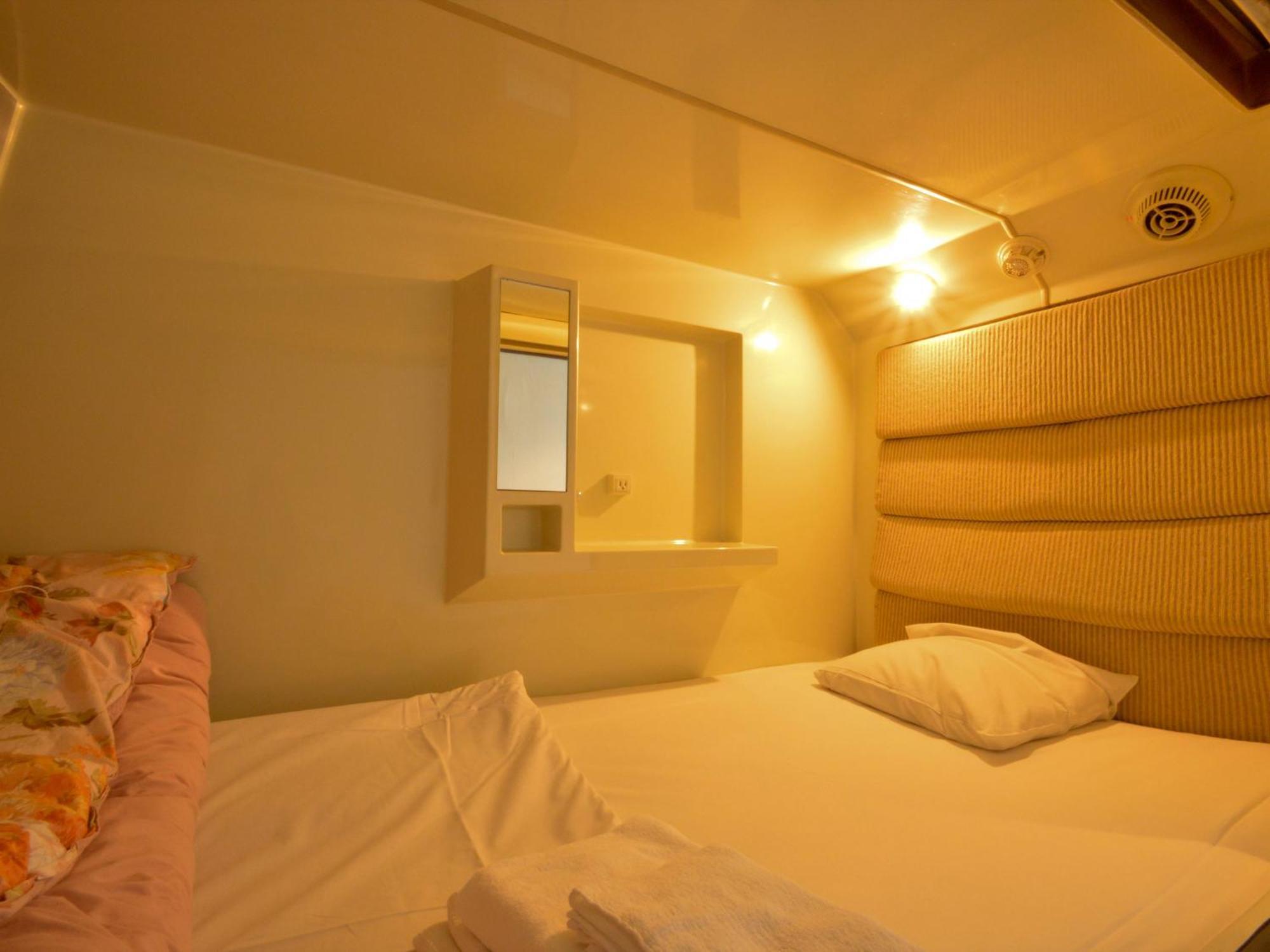 Hôtel capsule Amenity *